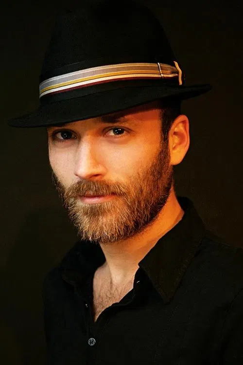 Guillaume Cotillard profile picture