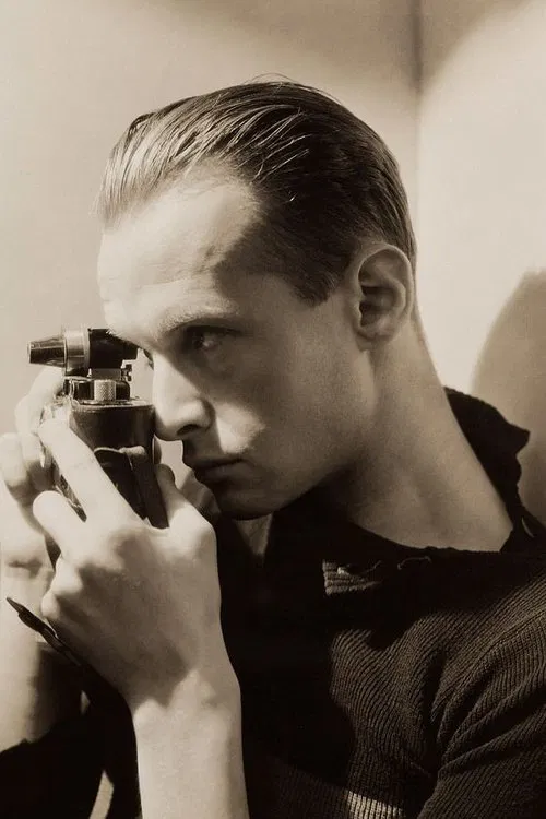Henri Cartier-Bresson profile picture