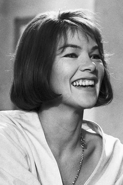 Glenda Jackson profile picture