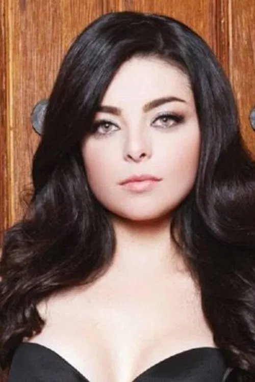 Violeta Isfel profile picture