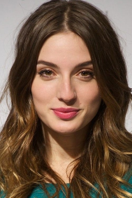 María Valverde profile picture
