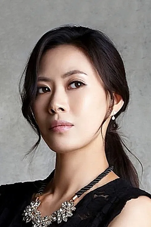 Yoo Chae-young profile picture