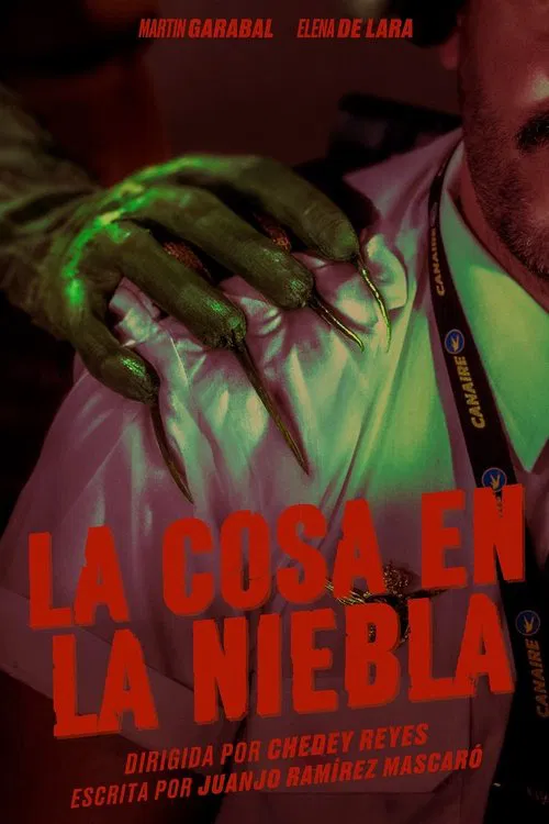 La cosa en la niebla movie poster