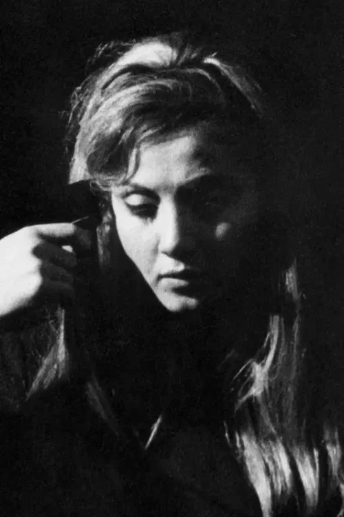 El empleo movie poster