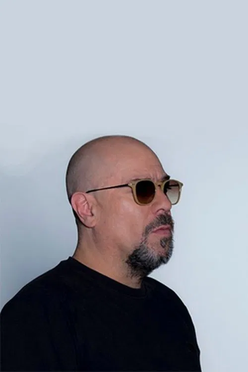 Santiago Moure profile picture