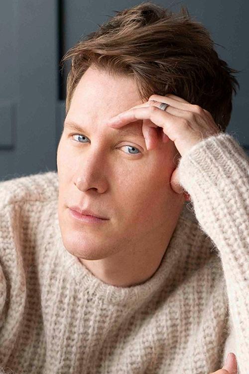 Dustin Lance Black profile picture
