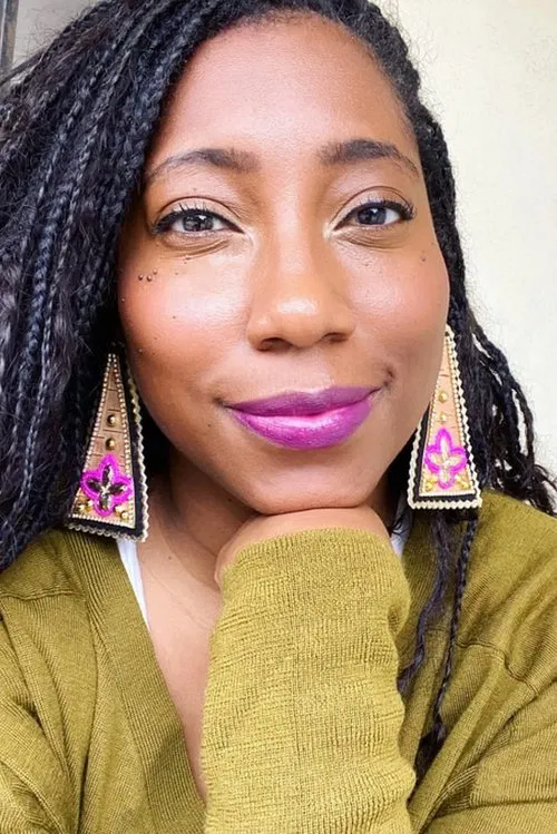 Azie Dungey profile picture