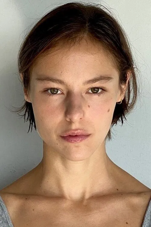 Marion Barbeau profile picture