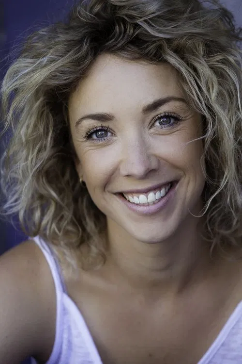 Anna Phillips profile picture