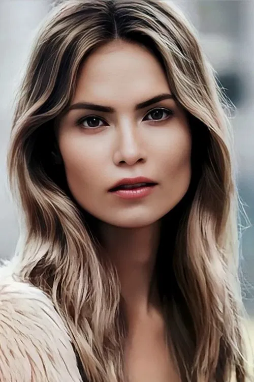 Natasha Poly profile picture