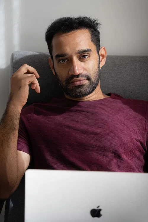 Anoop Sathyan profile picture