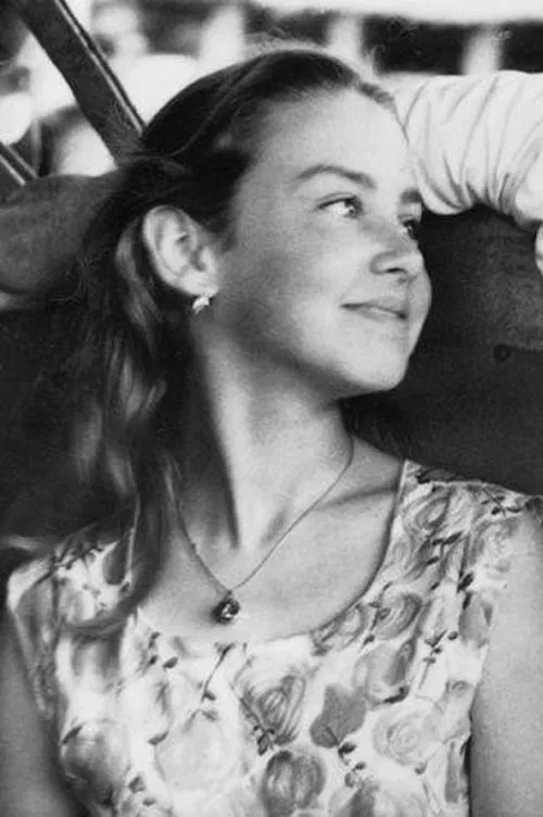 Annie Duperoux profile picture