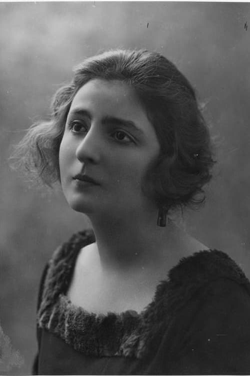 Hélène Darly profile picture