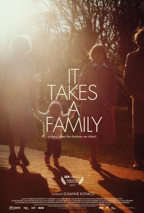 Poster do filme It Takes a Family