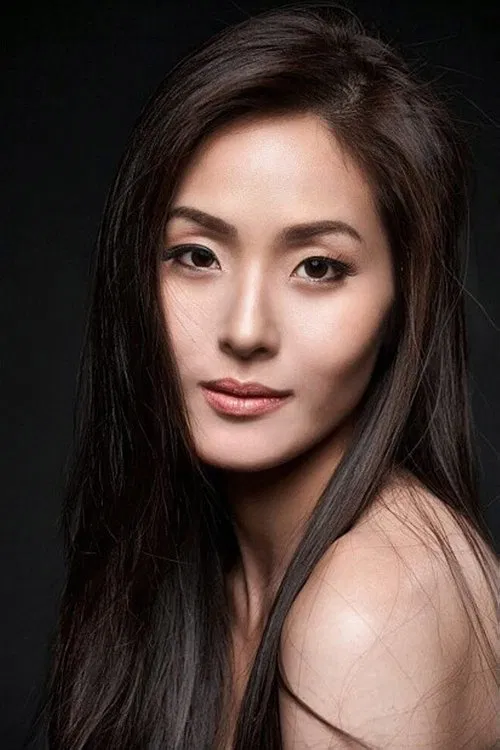 Julie Lee profile picture