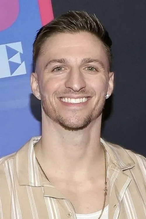 Ryan Michael Carlson profile picture