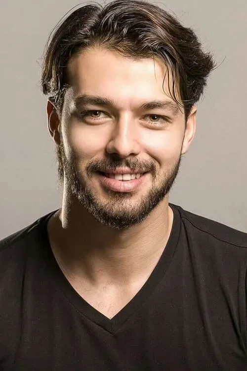 Foto de perfil de Hilmi Cem İntepe