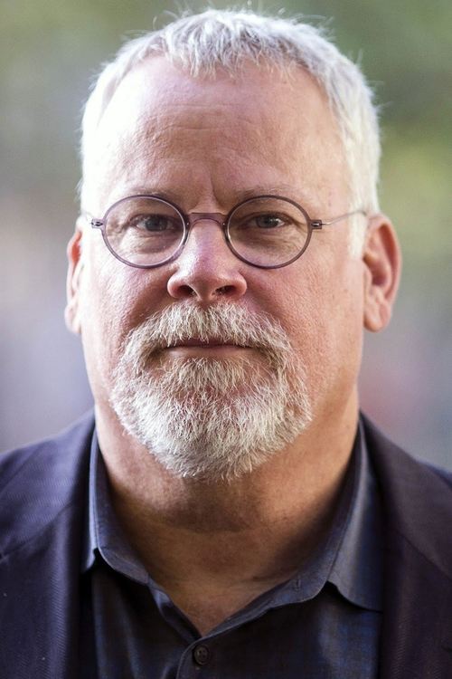 Michael Connelly profile picture