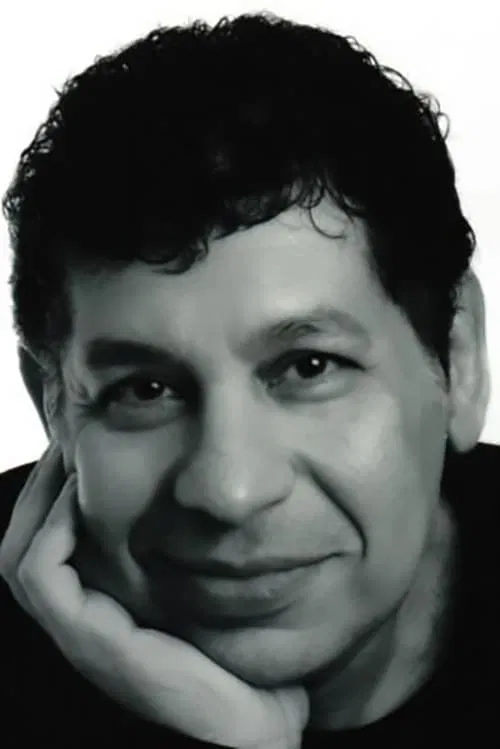 Menis Yousry profile picture