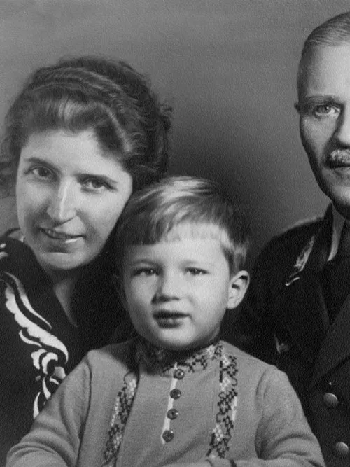 Poster do filme Waffenstillstand - Mein Sommer '45 in Dresden