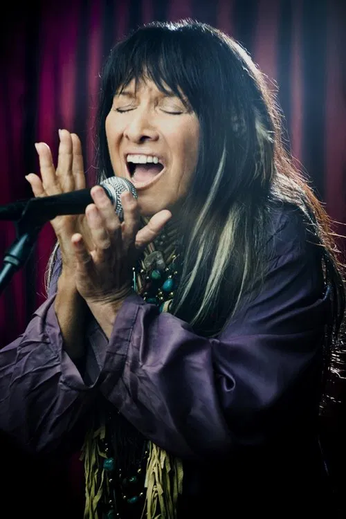 Buffy Sainte-Marie profile picture