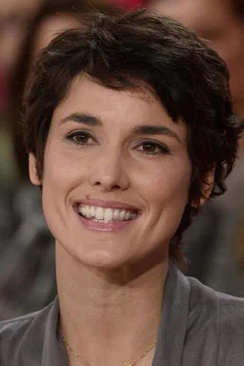 Églantine Éméyé profile picture