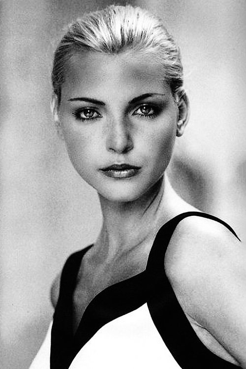 Nadja Auermann profile picture