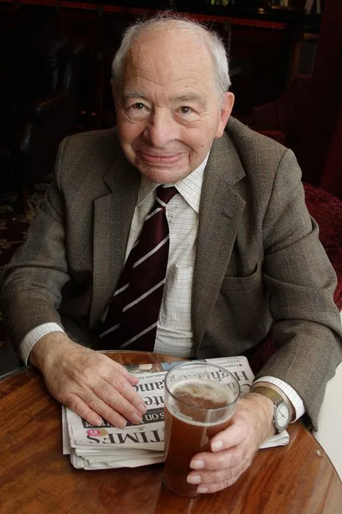 Foto de perfil de Colin Dexter