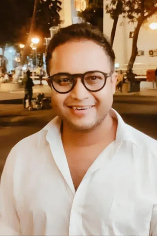 Foto de perfil de Dipsankha Ghosh