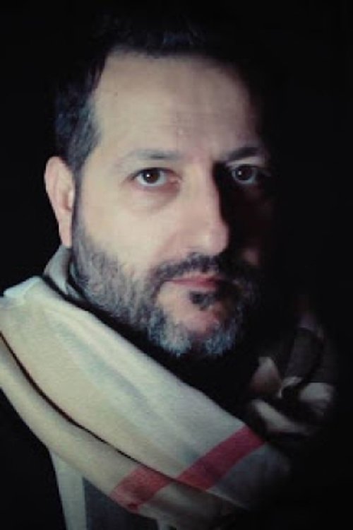 Vasilis Tsikaras profile picture
