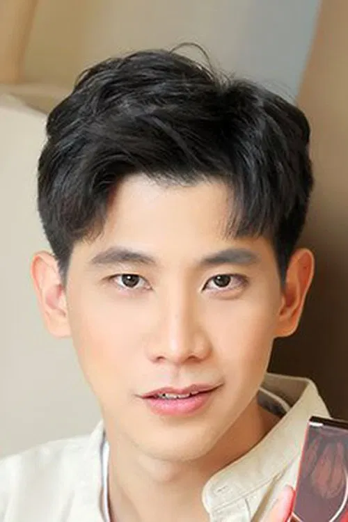 White Suti Ruangvittayachote profile picture