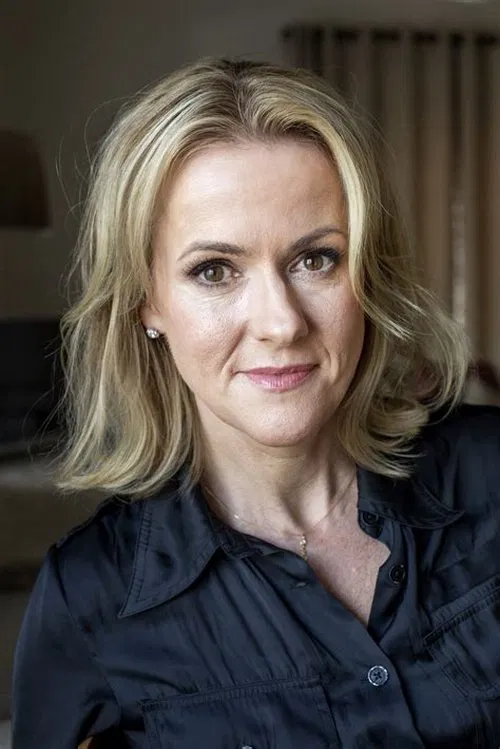 Jojo Moyes profile picture