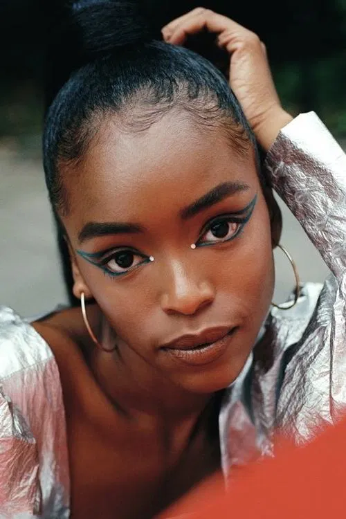 Lovie Simone profile picture