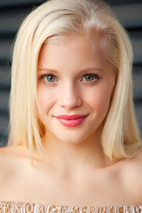 Meg Woods profile picture