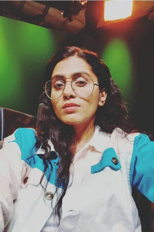 Prashasti Singh profile picture