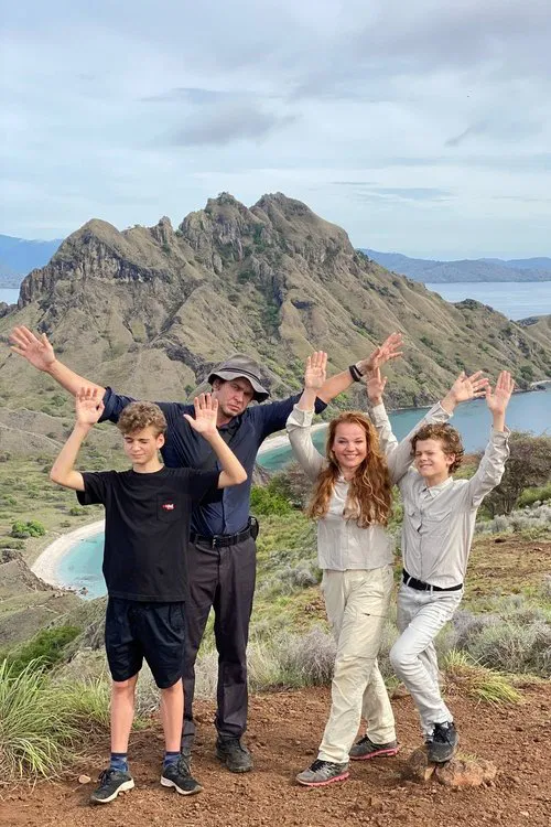 Meie aasta Indoneesias tv show poster