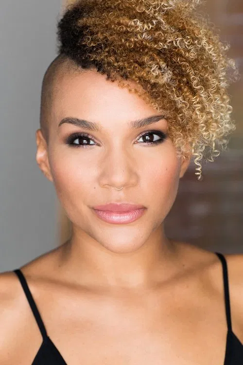 Emmy Raver-Lampman profile picture