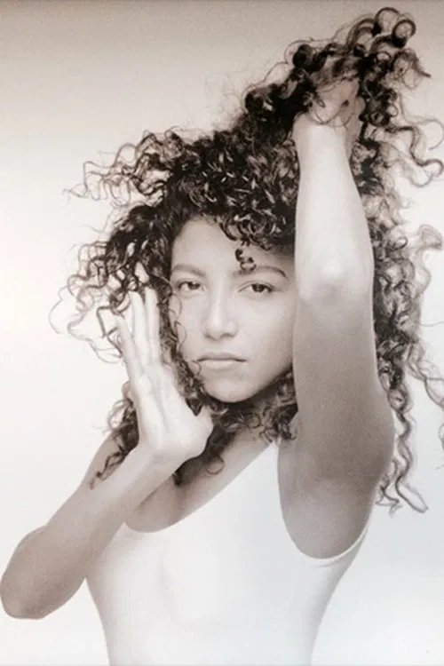 Dee Lewis profile picture