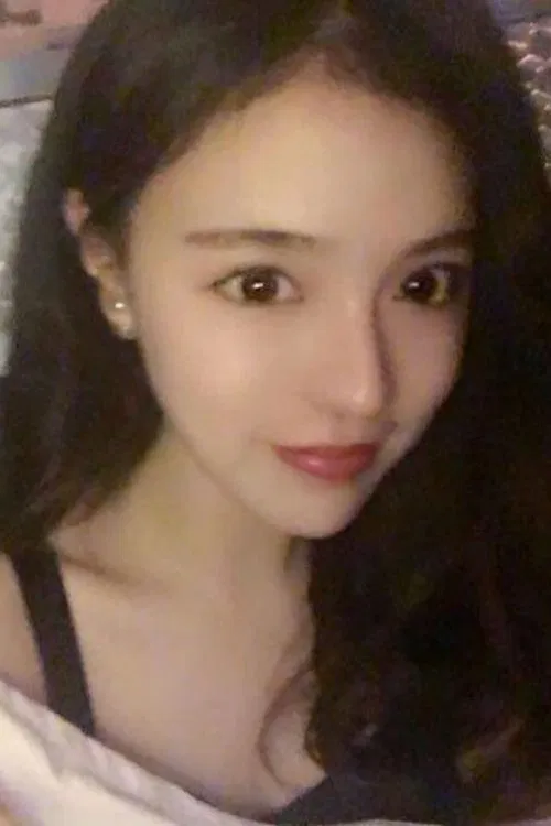 丰侃婧 profile picture