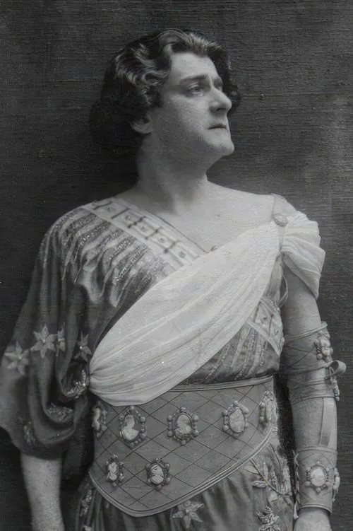 Édouard de Max profile picture