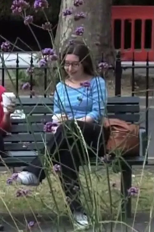 Julia Stone profile picture