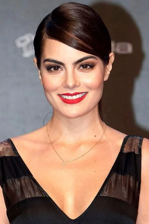 Ximena Navarrete profile picture