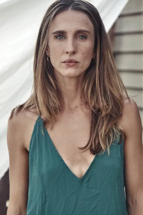 Hermione Lynch profile picture