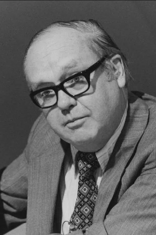 Robert McKenzie profile picture