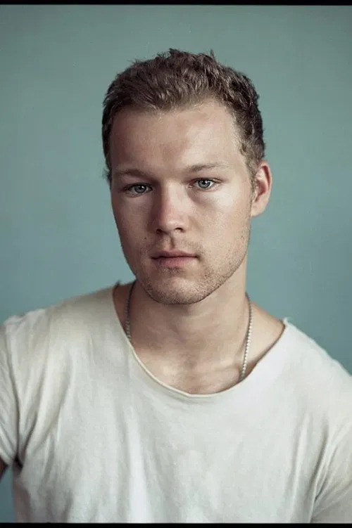 Angus O'Brien profile picture