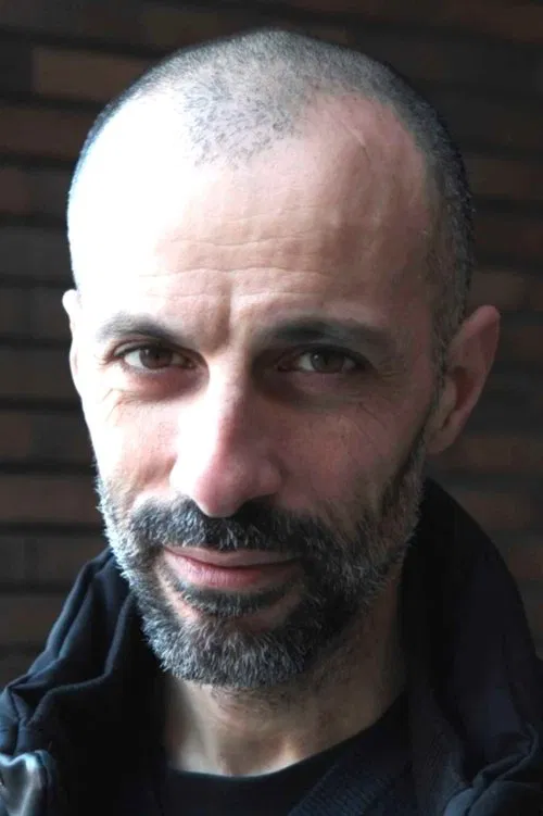 Foto de perfil de Alessandro Lombardo