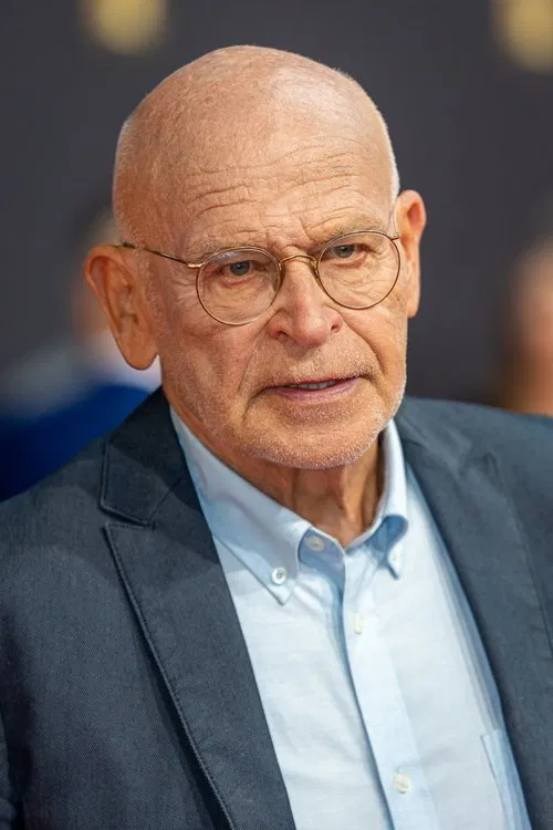 Günter Wallraff profile picture