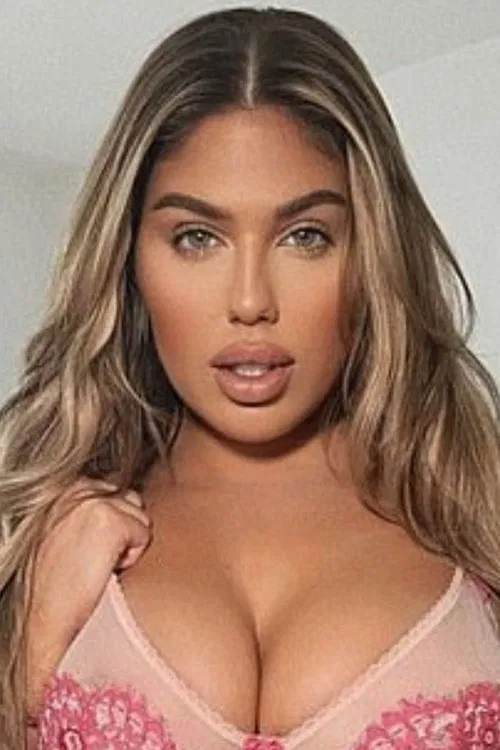 Anna Vakili profile picture