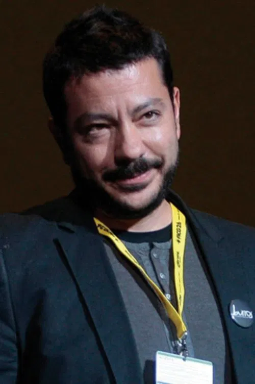 Alejandro Cantú profile picture