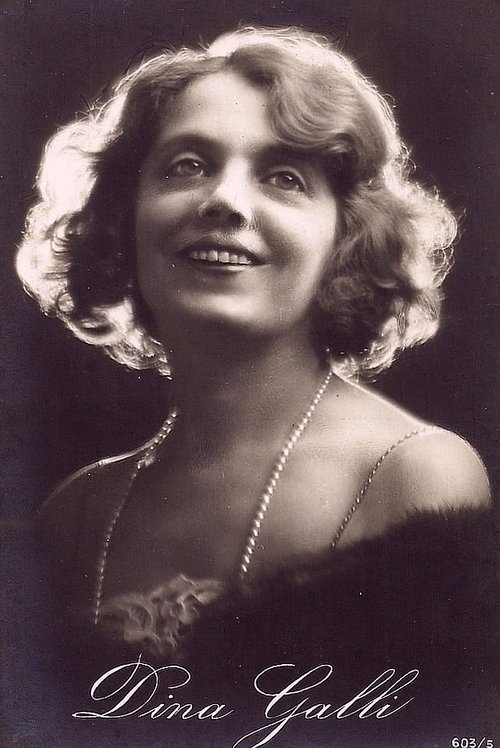 Dina Galli profile picture